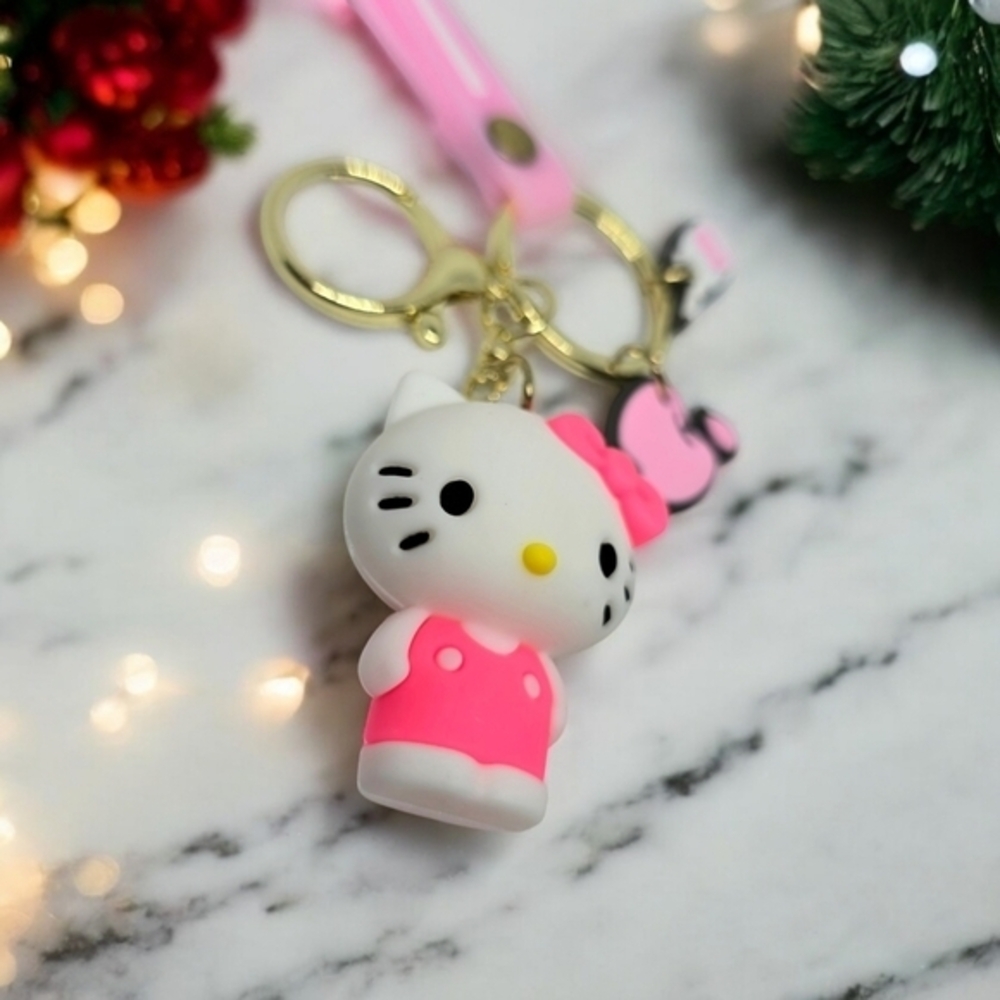 NEW Hello Kitty Charm Keychain Car‎ Accessory Pink Keyring